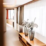 Hotel Sonne 1806 - Hotel Am Campus Dornbirn 4*