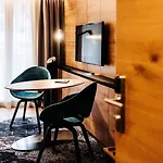 Sonne 1806 - Hotel Am Campus Dornbirn Hotel