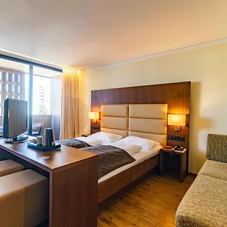 Sonne 1806 - Hotel Am Campus Dornbirn Dornbirn