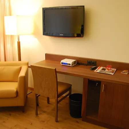 Sonne 1806 - Hotel Am Campus Dornbirn 4* Dornbirn