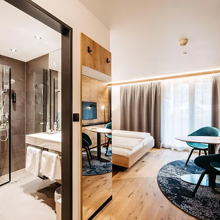 Sonne 1806 - Hotel Am Campus Dornbirn Hotel 4*