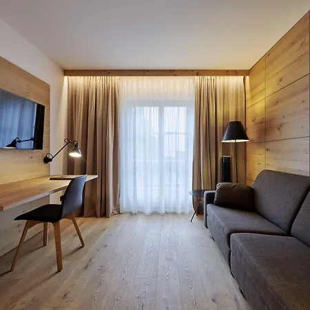 Hotel Sonne 1806 - Hotel Am Campus Dornbirn 4*