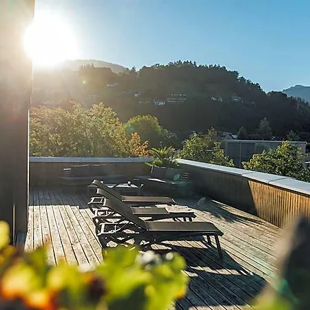 Sonne 1806 - Am Campus 4*