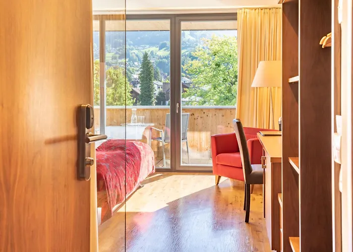 Sonne 1806 - Hotel Am Campus Dornbirn 4*