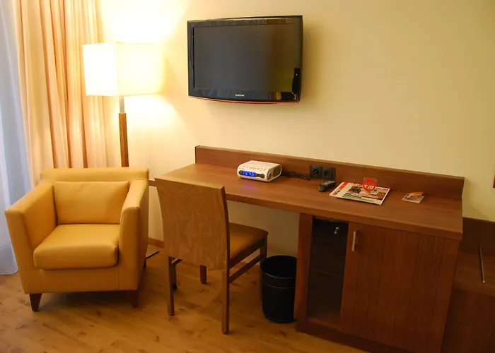 Sonne 1806 - Hotel Am Campus Dornbirn 4* Dornbirn