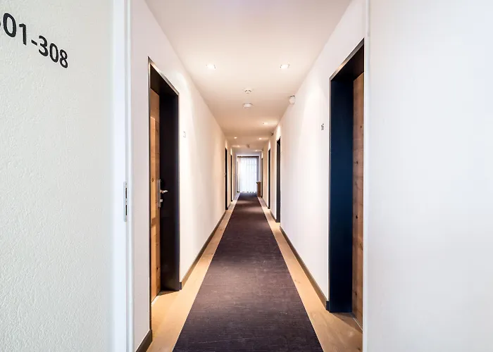 Sonne 1806 - Hotel Am Campus Dornbirn 4*